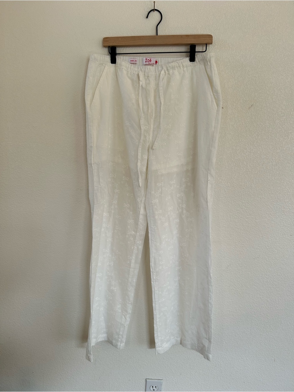 White Embroidered Cotton Lounge Pants